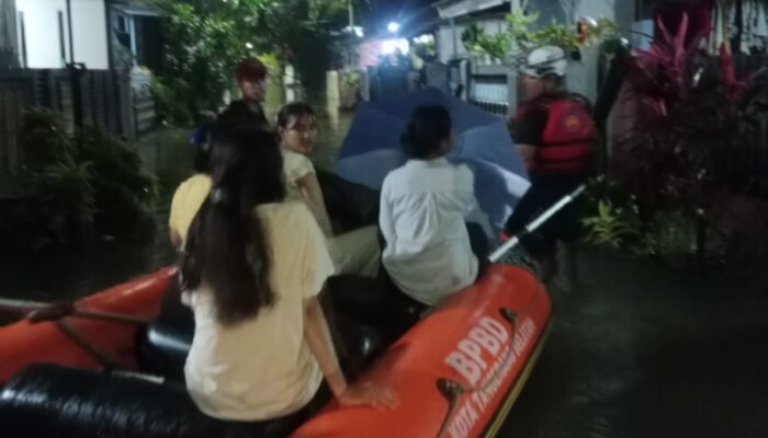 Sebagian Wilayah Tangerang Selatan Terendam Air Hingga 110 Sentimeter