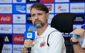 Pelatih Persija Mauricio Souza