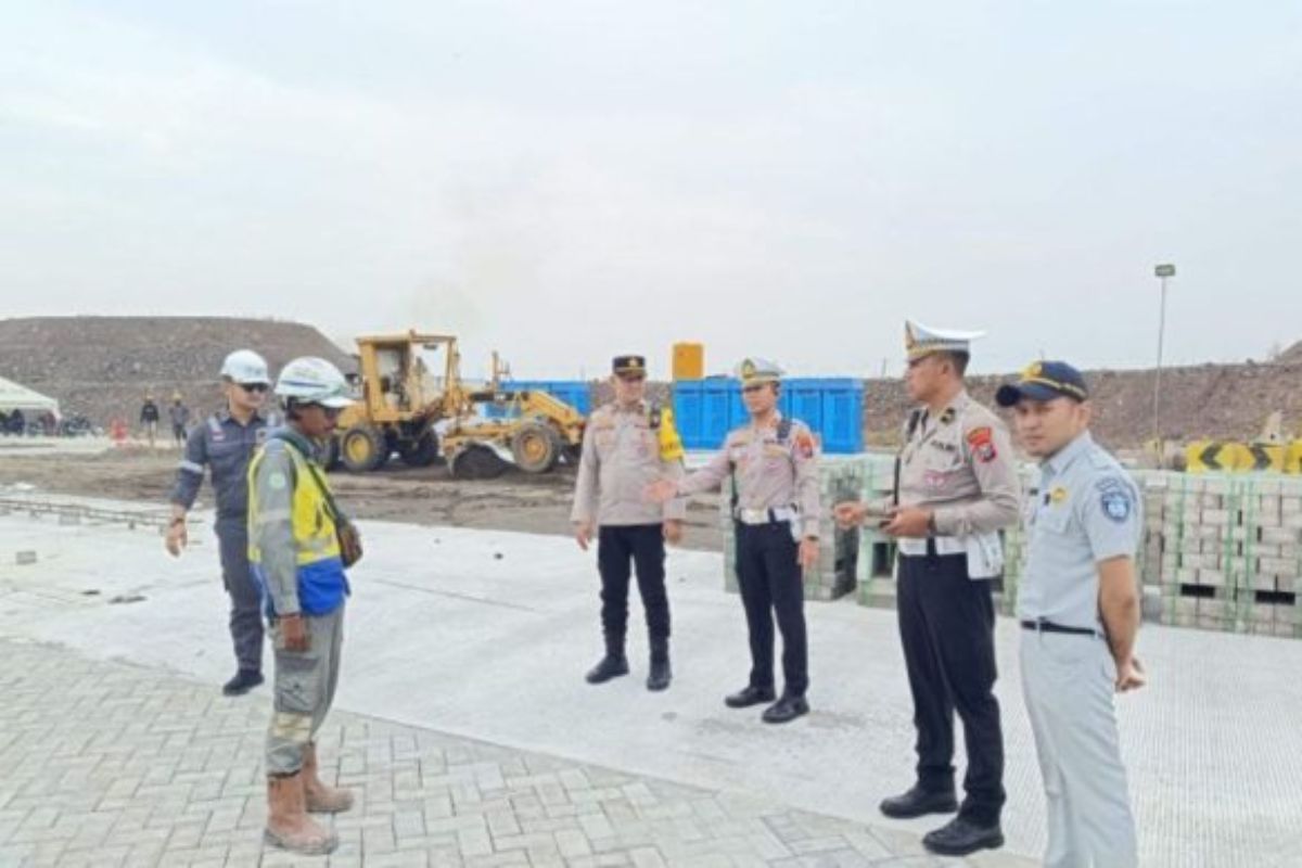 Polres Situbondo siapkan pos terpadu di exit Tol Prosiwangi