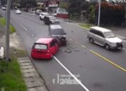 Kecelakaan Adu Banteng di Temanggung, Salah Seorang Pengemudi Diduga Mengantuk