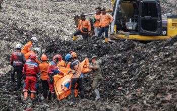 Longsor Sampah di Bantargebang