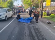 Jalan Licin di Mojokrapak Berujung Tragis, Penumpang Motor Tewas Seketika Usai Kecelakaan