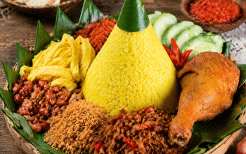 Resep Nasi Kuning Gurih dan Pulen