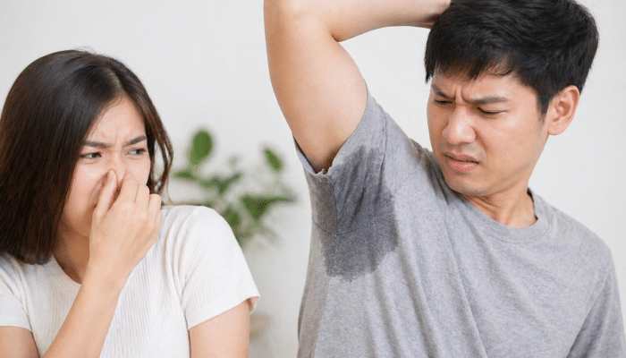 5 Tips Mengatasi Bau Badan Tak Sedap agar Tetap Percaya Diri Sepanjang Hari