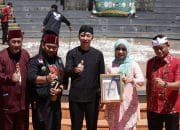 Di Perkampungan Betawi, Dedie Rachim Tegaskan Golok Bukan Sekadar Senjata