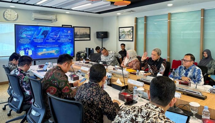 Dedie Rachim Temui Dirjen Perkeretaapian, Stasiun Sukaresmi dan Batutulis Jadi Sinyal Pembahasan