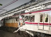 Update Kecelakaan KA Bekasi Lima Orang Tewas, Tiga Masih Terjepit 79 Penumpang Luka-luka