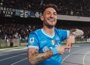 Napoli Bekuk AC Milan 1-0, Makin Dekati Inter