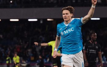 Napoli gulung Cremonese