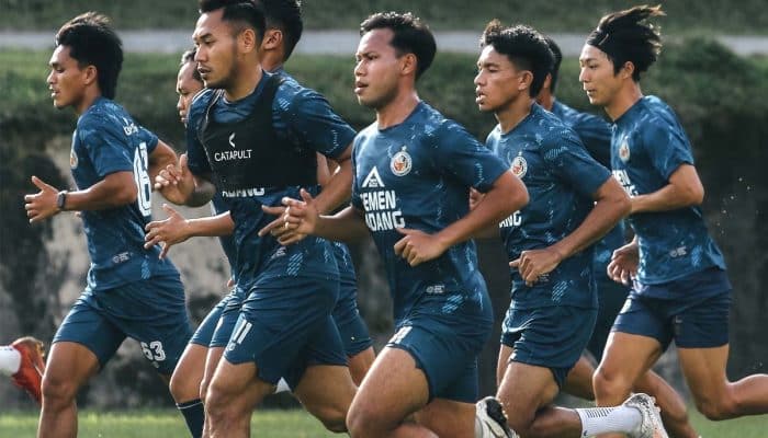 Pelatih Semen Padang Imran Minta Maaf, Gagal Mendapatkan Tiga Poin di Kandang Stadion Haji Agus Salim