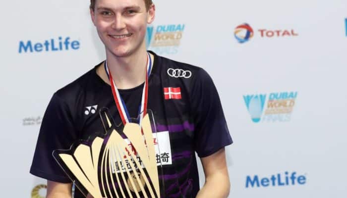 Cidera Punggung Tak Sembuh, Viktor Axelsen Gantung Raket!