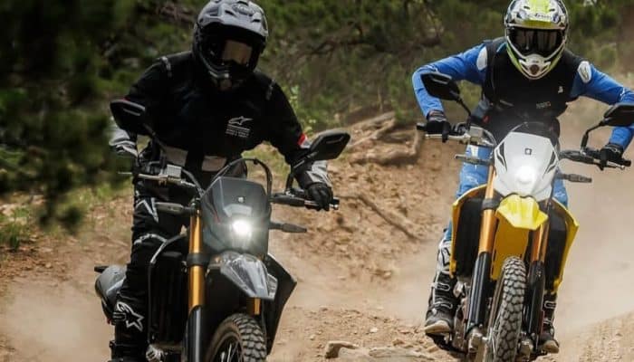 Suzuki DR-Z4 S dan SM 2026 Meluncur di Malaysia, Kapan ke Indonesia?