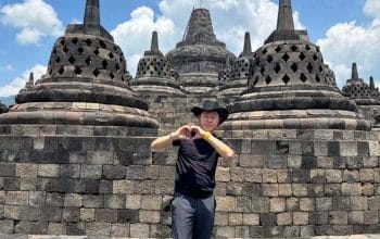 Shin Tae-yong liburan