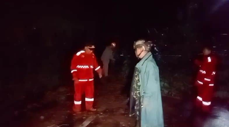 Longsor Cadas Pangeran