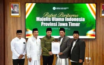 Kiai Mutawakkil Alallah Resmi Mundur