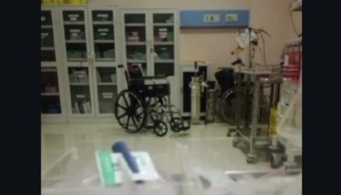 Viral! Kursi Roda Bergerak Sendiri di Rumah Sakit, Tenaga Medis Syok!
