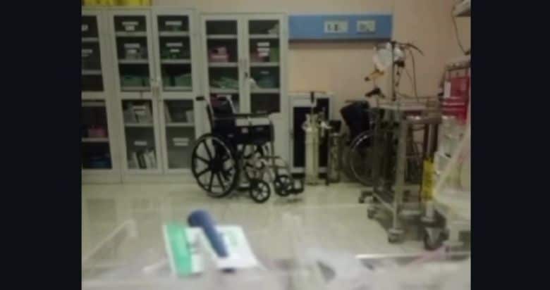 Kursi roda bergerak sendiri