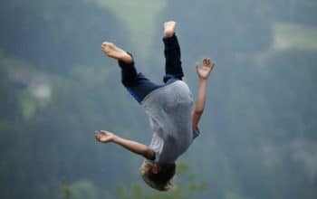 tafsir mimpi jatuh dari tempat tinggi