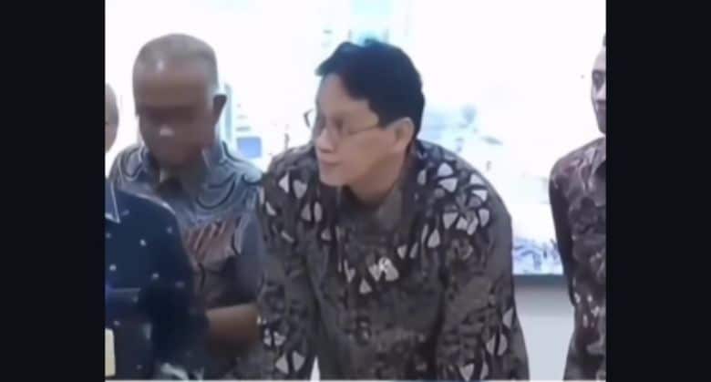 Menteri Purbaya sakit pinggang