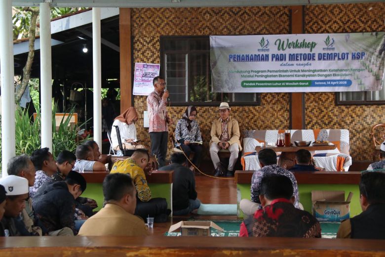 Workshop Demplot KSP di Garut