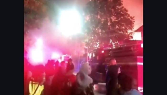 Kebakaran Gudang di Pulo Gebang Cakung, 80 Personel Damkar Diterjunkan!