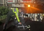 Tabrak Truk Mogok di Jalan Pengendara Motor Tewas di Jalan Sarirogo Sidoarjo saat Tengah Malam