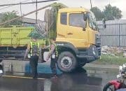 Kecelakaan Mengerikan Warga Trowulan Nyawanya Melayang Setelah Ditabrak Truk di Balongbendo