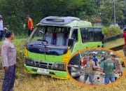 Mobil Elf Angkut Peziarah Terguling Seorang warga Tuban Nyawanya Melayang di Jalan Raya