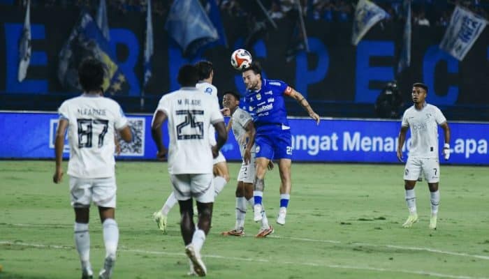 Rekor Sempurna PERSIB Runtuh! Ditahan Arema FC di GBLA, Peluang Emas Terbuang