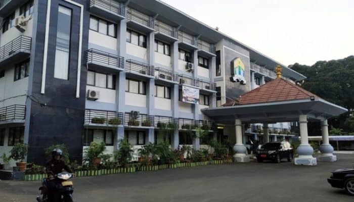 Sejak Jumat Pagi Kantor Pemkot Serang Sepi