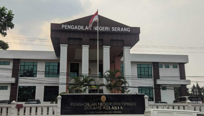 Hari Ini Tiga Jaksa yang Kena OTT KPK Disidang di Pengadilan Negeri Serang