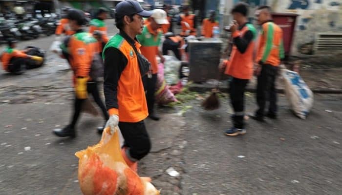 Akhirnya Teratasi, Gunungan Sampah di Pasar Kramat Jati Dibabat Habis