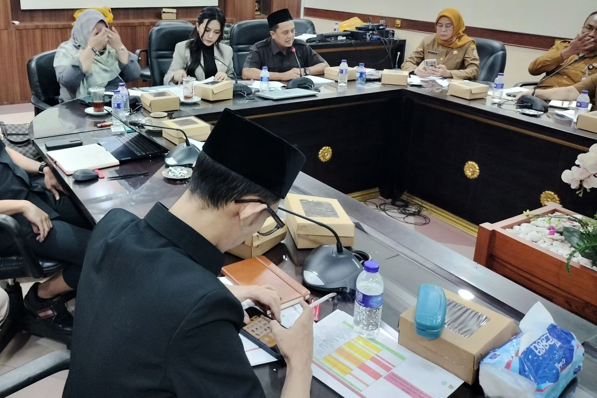 Viral Anggota DPRD Jember Main Game