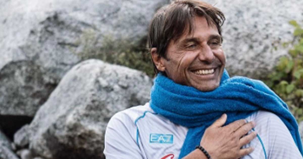 Antonio Conte mundur