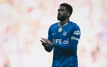 Chelsea absen