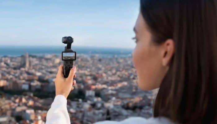 Rekomendasi Kamera Vlogging Tahun 2026 dari DJI Osmo Pocket 4, juga Dilengkapi Foto Pro