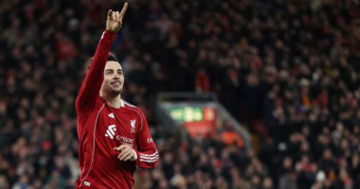 Liverpool kirim Curtis Jones