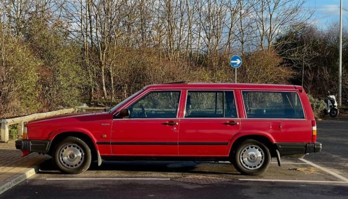 Performa dan Harga Sedan Volvo 740 Turbo Tahun 1986!