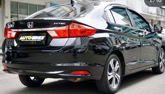 Menilik Performa dan Harga Honda City 2016: Sedan Kompak yang Tetap Prima