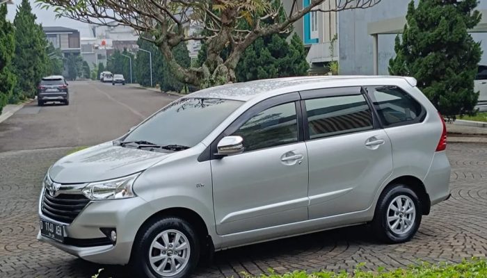 Toyota Avanza 2016 Jadi Buruan Utama di Pasar Mobil Bekas!