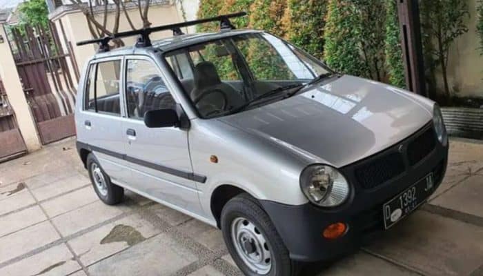 Performa Tangguh dan Harga Terkini Daihatsu Ceria 2006, Mobil Kota yang Irit