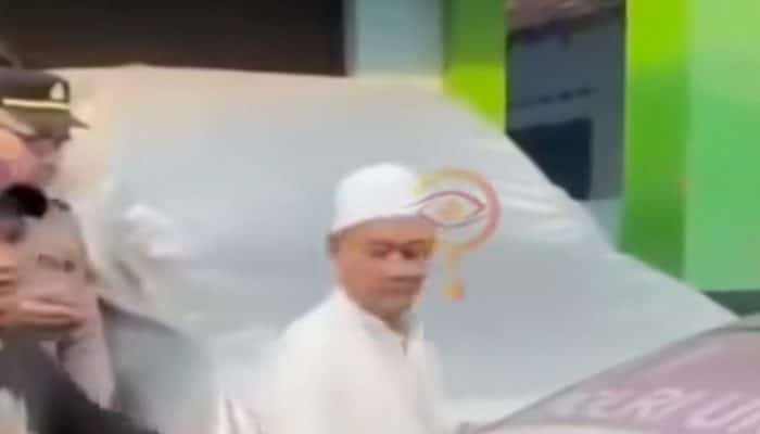Heboh! Santriwati Melahirkan Tiba-Tiba, Kiai Ponpes di Pekalongan Dicokok Usai Salat Iduladha!
