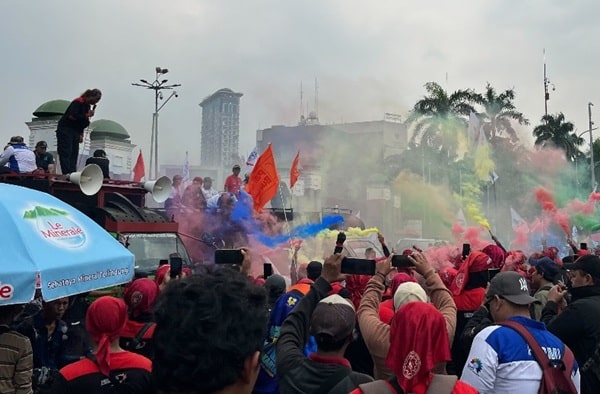 demo buruh
