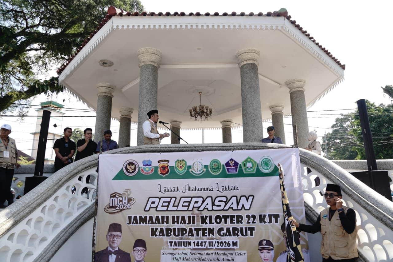 pemberangkatan jemaah haji Garut 1446 Hijriah