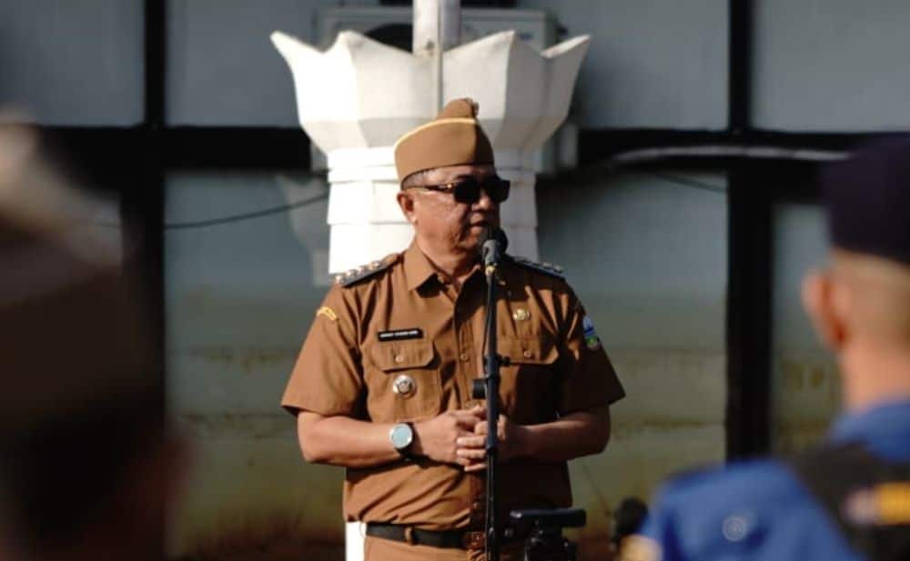 Bupati Garut Abdusy Syakur Amin