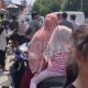 Mobil Pengantar MBG Tabrak Lapak Pedagang di Bekasi, Korban Bergelimpangan di Jalan