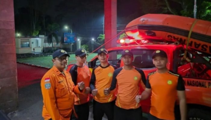Lansia Terseret Arus Sungai Ciwulan di Tasikmalaya, Tim SAR Gabungan Masih Lakukan Pencarian