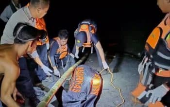pencarian korban terseret arus Sungai Ciwulan