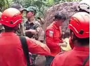 Dua Wisatawan Karawang Tertimbun Longsor di Curug Cileat, BPBD Turunkan 7 Personel Bantu Pencarian