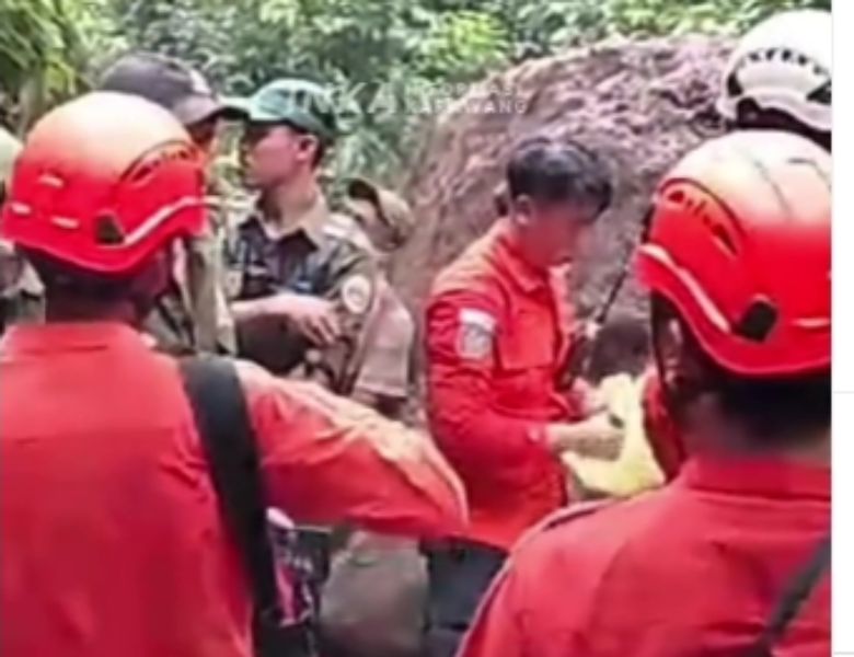 BPBD Karawang bantu pencarian korban Curug Cileat